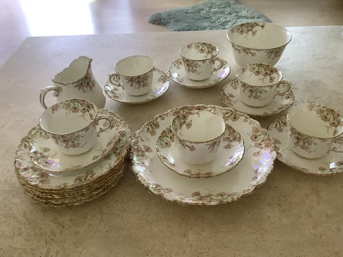 Fine bone china staffordshire - fine,