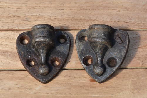 Cast iron gate cup hinges - iron,