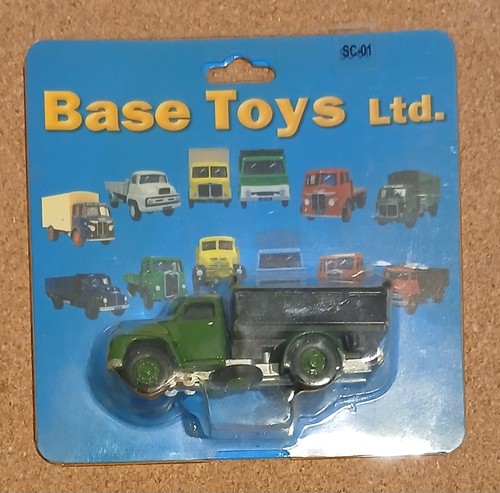 Base toys commer - toys,