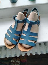 Art Company mid blue leather sandals, 7/40, good used condition, hardly worn