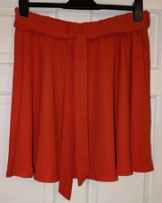 ✳️ NEW - LOVELY RED JUST ABOVE KNEE FULL CIRCLE SKIRT WITH BELT SIZE  XL - 16/18