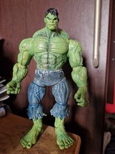THE INCREDIBLE HULK Unleashed Figure Marvel Diamond Select Figure 9.5 Inch