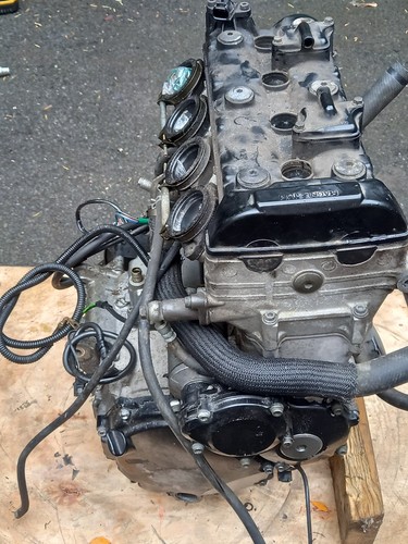Suzuki gsxr 600 engine - 600,