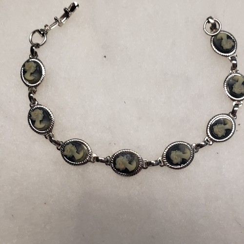 Vtg silver tone black white