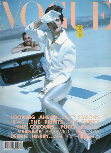 Vogue 1990s back - 1990s, issues