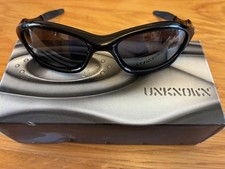 OAKLEY UNKNOWN POLISHED BLACK