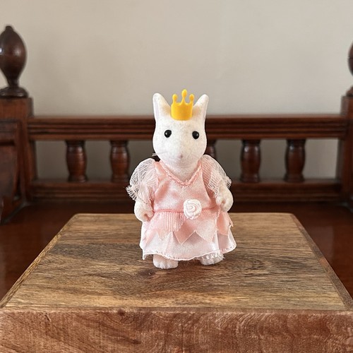 Sylvanian families angelina - families,