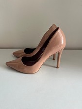 River Island Nude Court Shoe High Heel size 4 patent leather good worn condition
