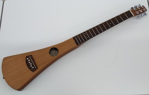 Martin the backpacker - backpacker, guitar