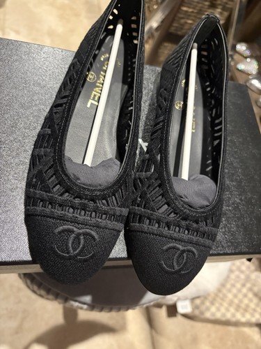 Brand new chanel ballerina - brand,
