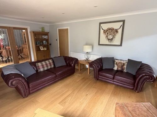 Dfs chesterfield style - dfs,