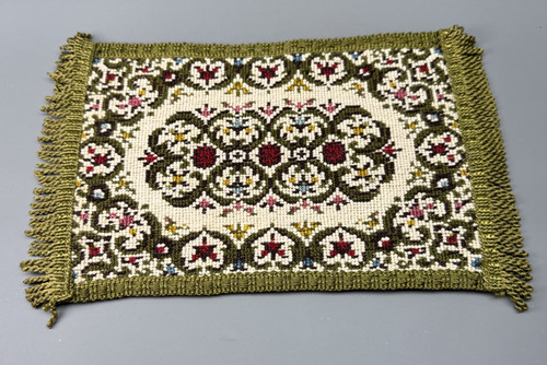 Dollhouse rug green tapestry - green,