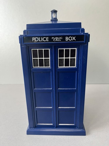 Doctor who tardis - doctor, police