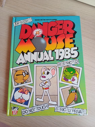 Danger mouse annual 1985 - danger,