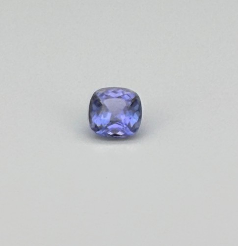 Unheated tanzanite light - 1,