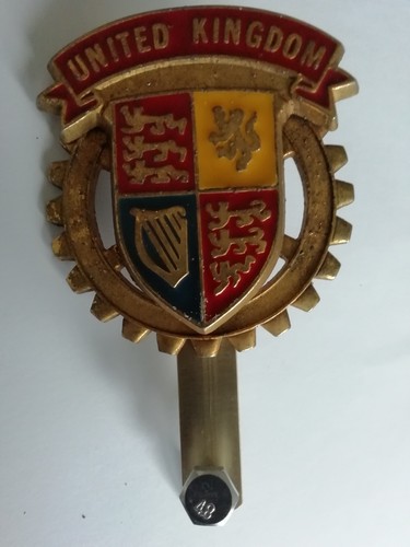 Vintage brass car badge brkt - brass,