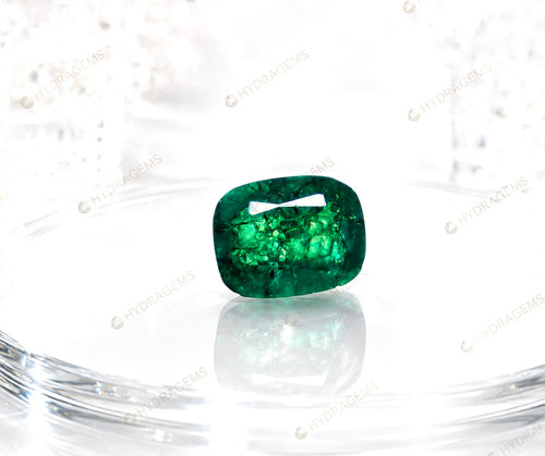 Certified 10ct natural emerald - certified,