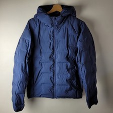 Uniqlo Men Size S Blue Short