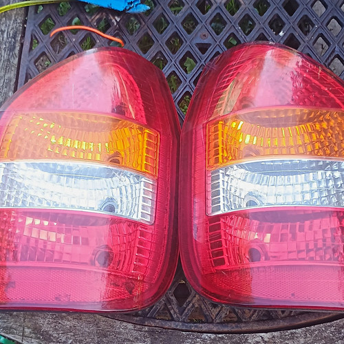 Vauxhall zafira rear lights - zafira,