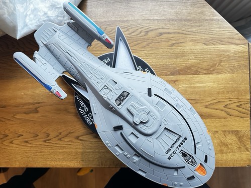 Star trek uss - star, voyager