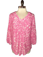SUSAN GRAVER Size M Shirt Top Pink White 3/4 Sleeve Floral Burnout