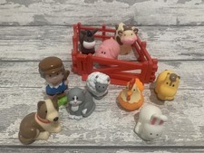 ELC Happyland Farmer, Fencing