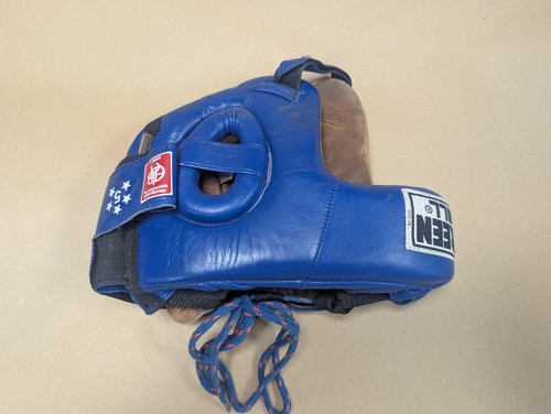 Green hill blue - leather, five
