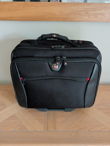 Tissot wheeled cabin - tissot,