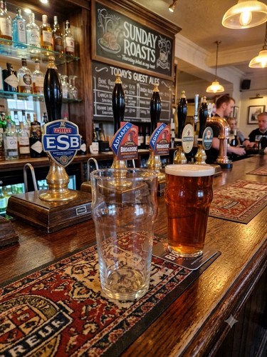 Traditional pub glasses - glasses, with