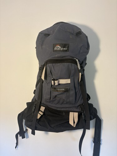 Macpac glissade 70l hiking - macpac,