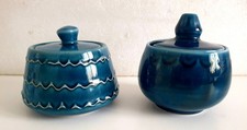 A PAIR OF PRINKNASH DEEP BLUE JAM/PRESERVE POTS WITH LIDS