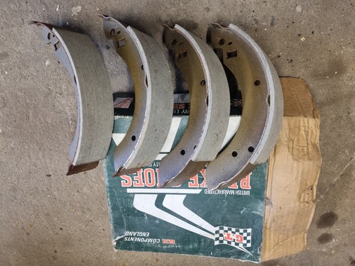 Austin 1100 1300 - brake, shoes