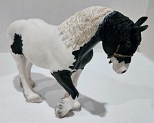 NORTH LIGHT WADE Draft Horse Figurine ~Black & White Paint ~6 3/4" T ~ 2006 ~EUC