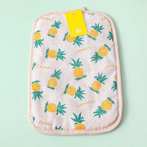 Heat resistant oven mitts - mitts, pot