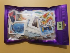 70g OF TRIMMED WORLD KILOWARE