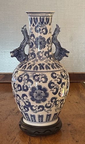 Large blue and white chinese - blue,