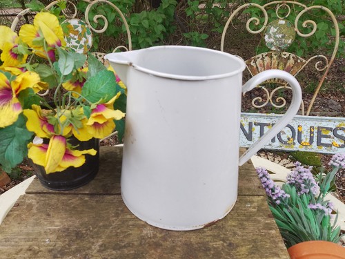Large antique pint white - large, 8