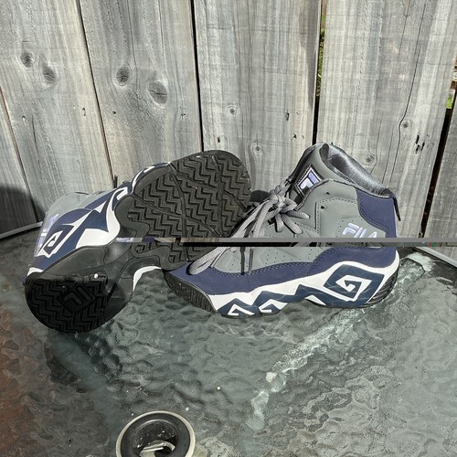 Fila men mid top trainers - top,