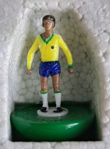 Subbuteo team brazil world - brazil, cup