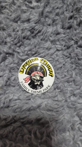 Theme park badges - theme,