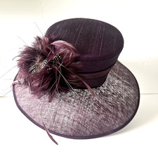 LADIES HAT BY JOHN LEWIS in Rich Wine Med/Large
