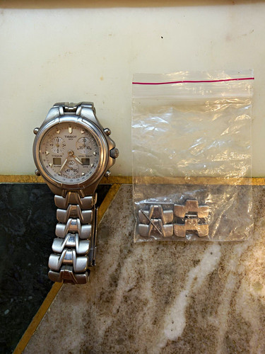 Tissot titanium quartz - tissot,