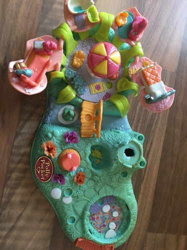 Polly pocket petal - , village