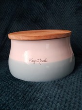 A Next Ceramic "Keep It Fresh"