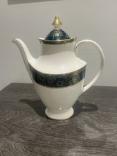 Royal Doulton Carlyle Pattern H5018 Coffee Pot In Very Good Condition
