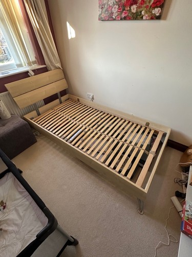Hammonds single bed frame - , 90