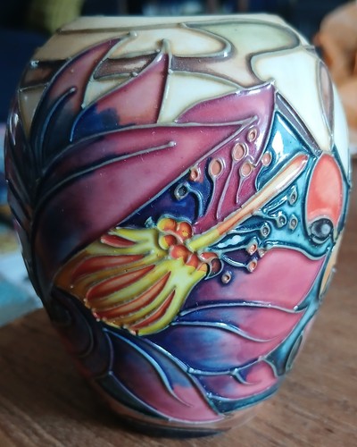 Moorcroft miniature vase with - moorcroft,