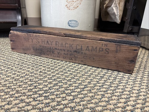 Vintage wooden crate - crate, hay