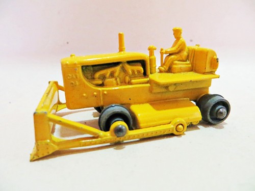 Matchbox lesney caterpillar - 8,