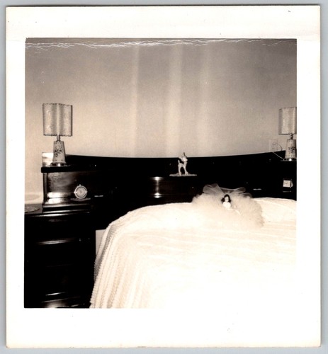 Vtg snapshot bedroom - snapshot,